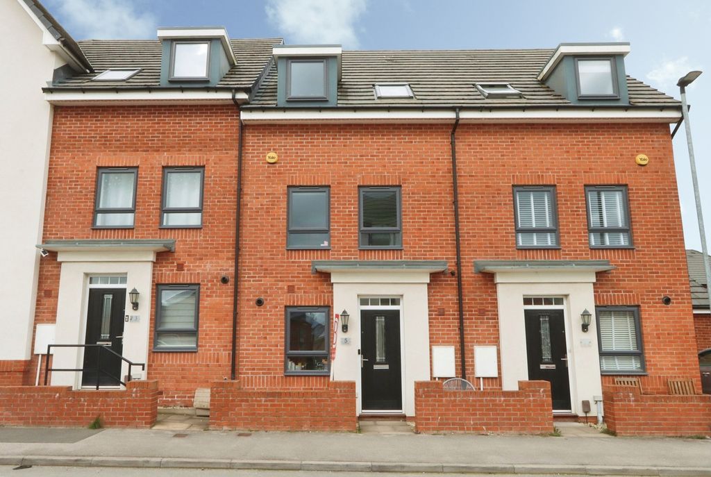 Property photo 1 of 20 Pbox-Img.Jpg