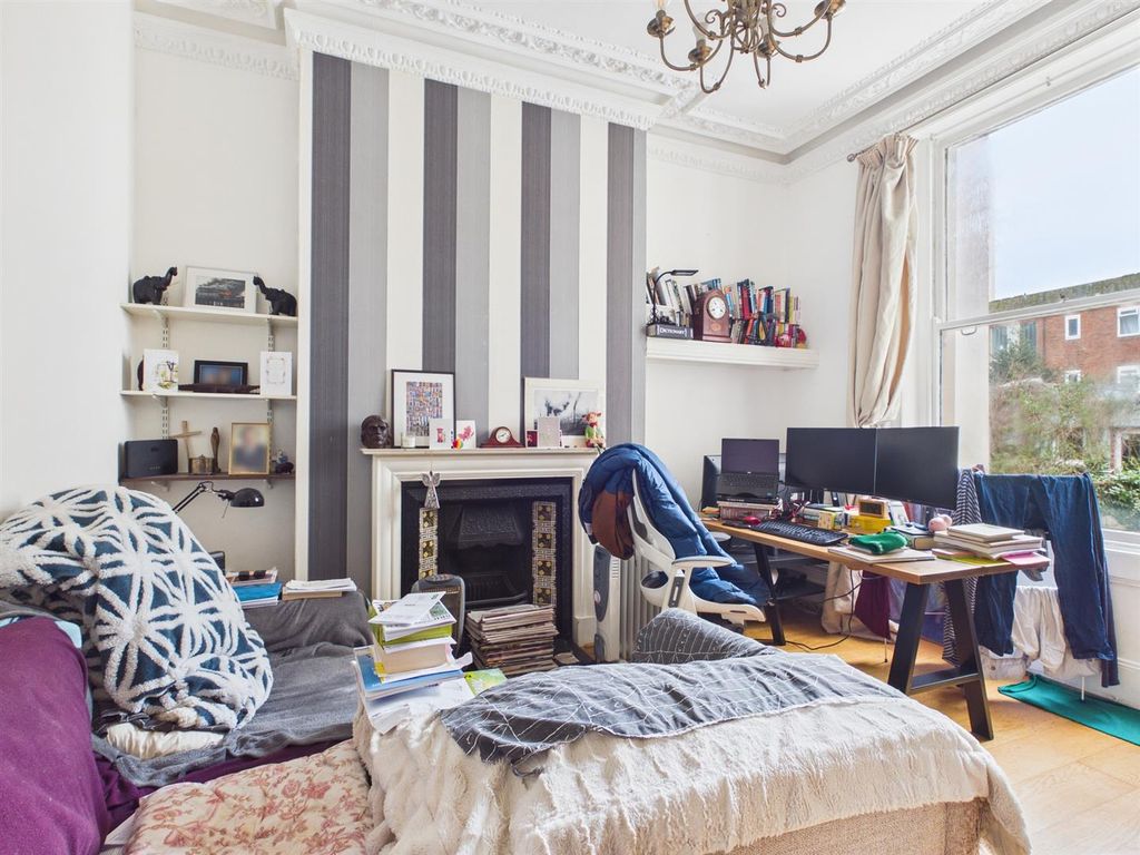 Property photo 2 of 11 Reception Room