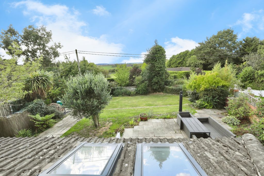 Property photo 2 of 19 8G9A3509