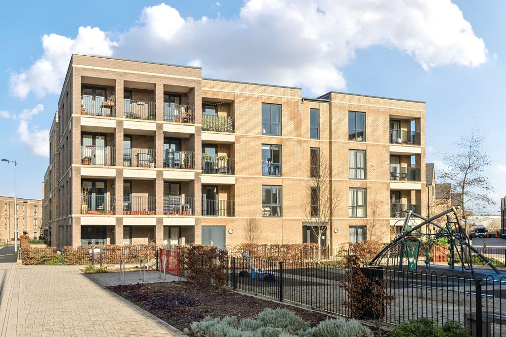 Property photo 1 of 10