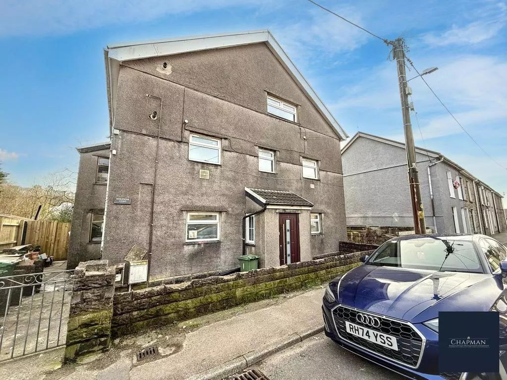 Additional image 8 of 2 bed flat for saleFlat 5 Penrhiwfer Court, Penrhiwfer Road, Tonyrefail, Porth CF39