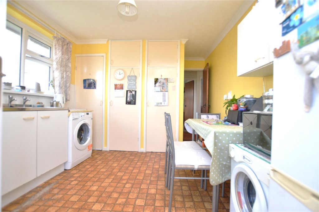 Property photo 3 of 19 Picture No. 64