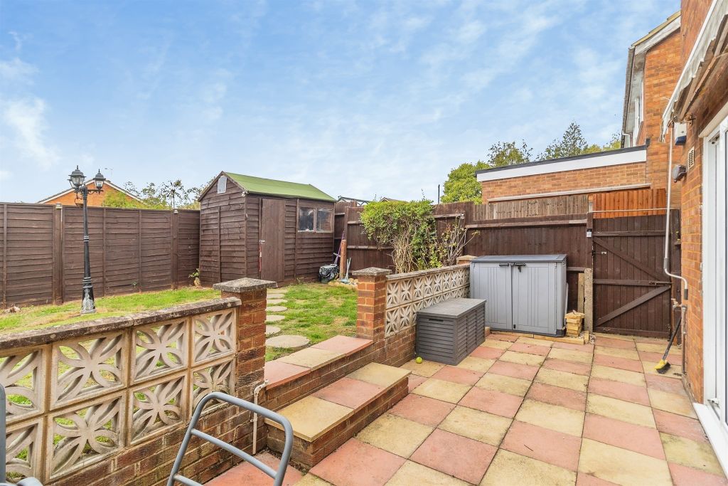 Property photo 2 of 12