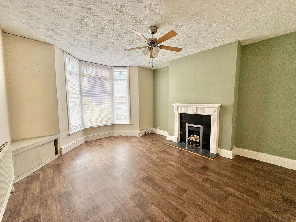 Property photo 3 of 16