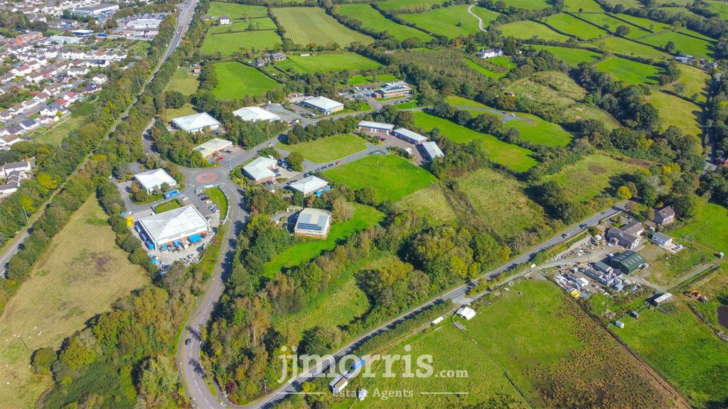 Property photo 3 of 9 C775Df7B-Be49-4F27-9594-96C2Bbb18Af6.Jpg