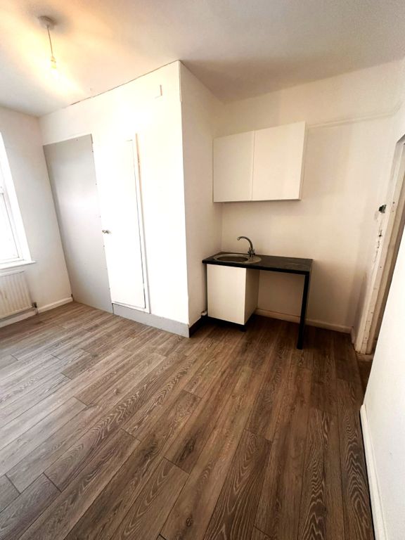Property photo 2 of 2