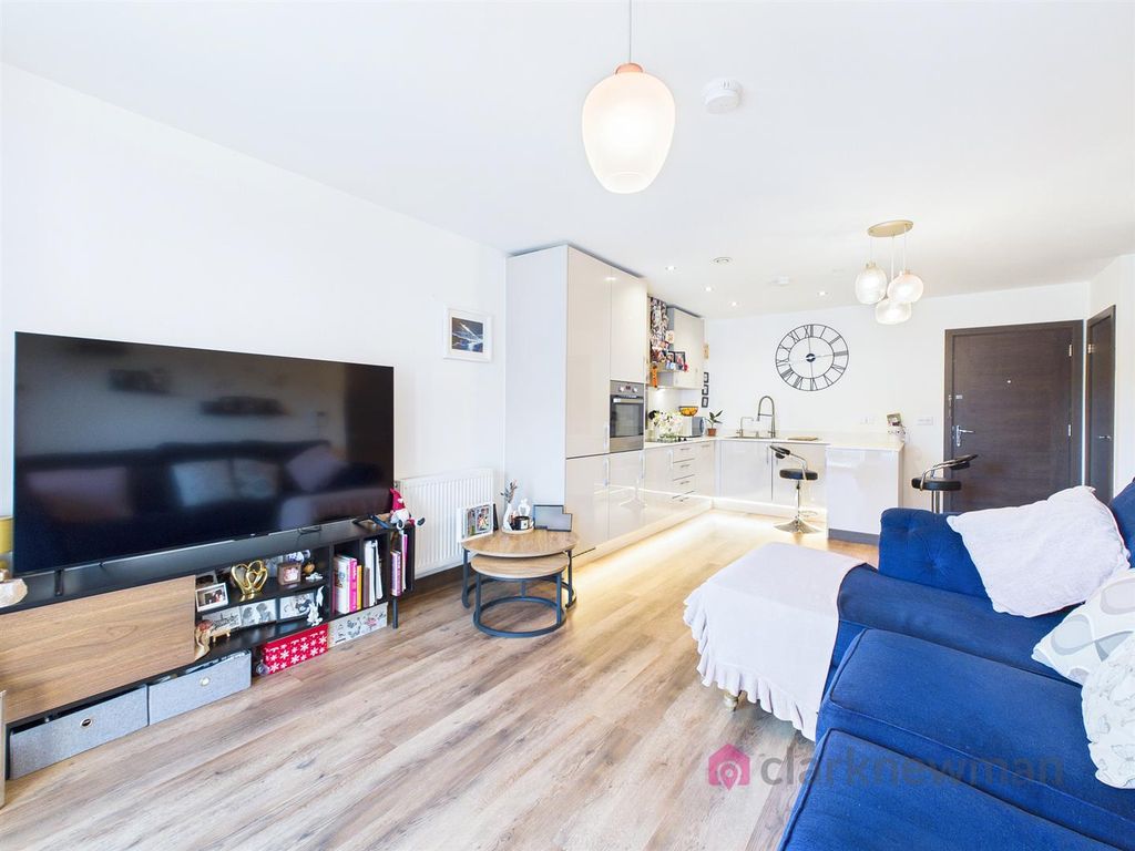 Property photo 3 of 14 Open Plan Living
