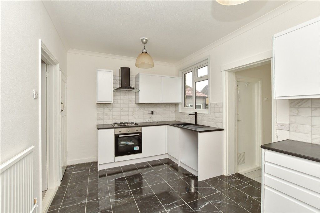 Property photo 2 of 9 Kitchen/Diner