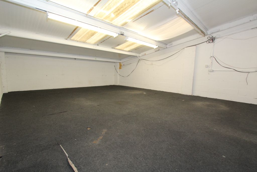 Property photo 3 of 13 Img_6317