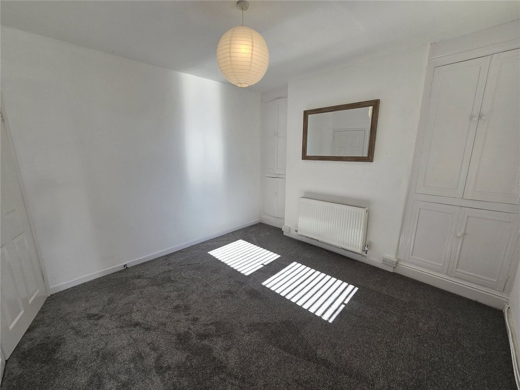 Property photo 3 of 14 Picture No. 19