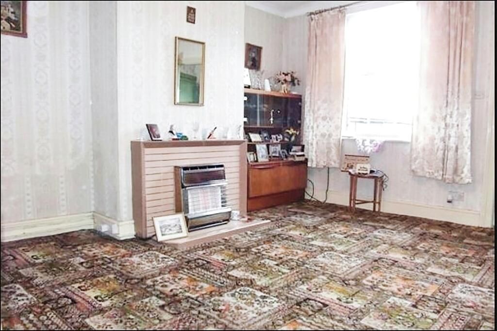 Property photo 3 of 8