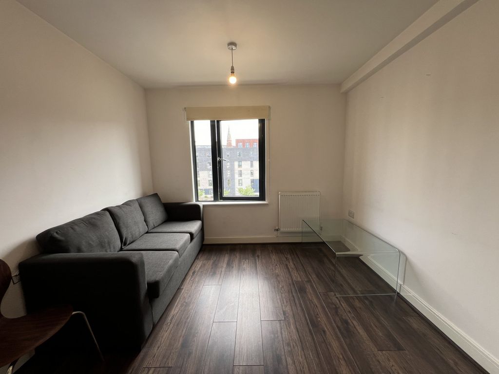 Property photo 3 of 7 Picture No. 02