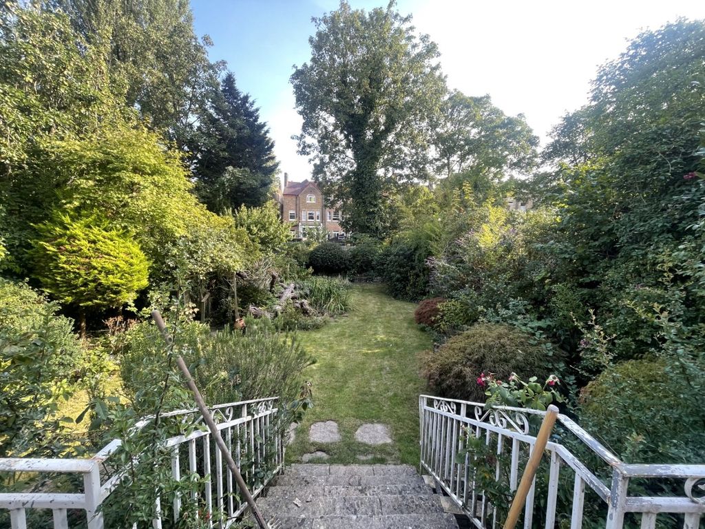 Property photo 1 of 5 4450560