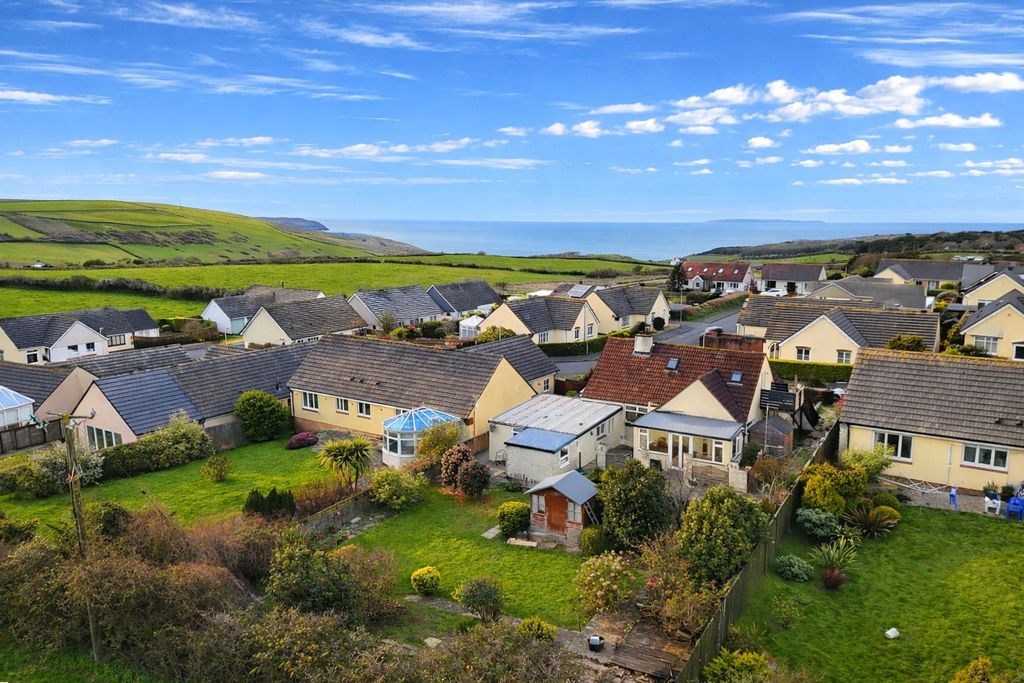 Property photo 3 of 24 3 - Picture No. 27