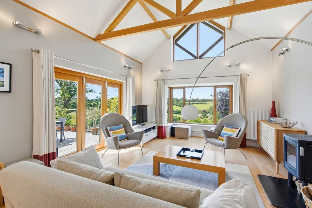 Property photo 3 of 26 Arcturus House-36
