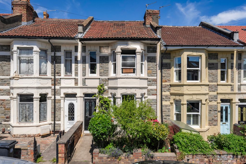 Property photo 3 of 32 Dsc04811