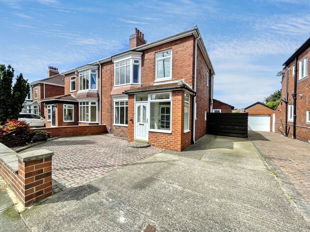 Property photo 1 of 19