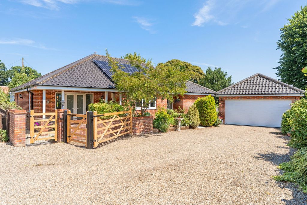 Property photo 1 of 23