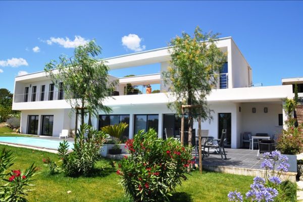 Property photo 2 of 7