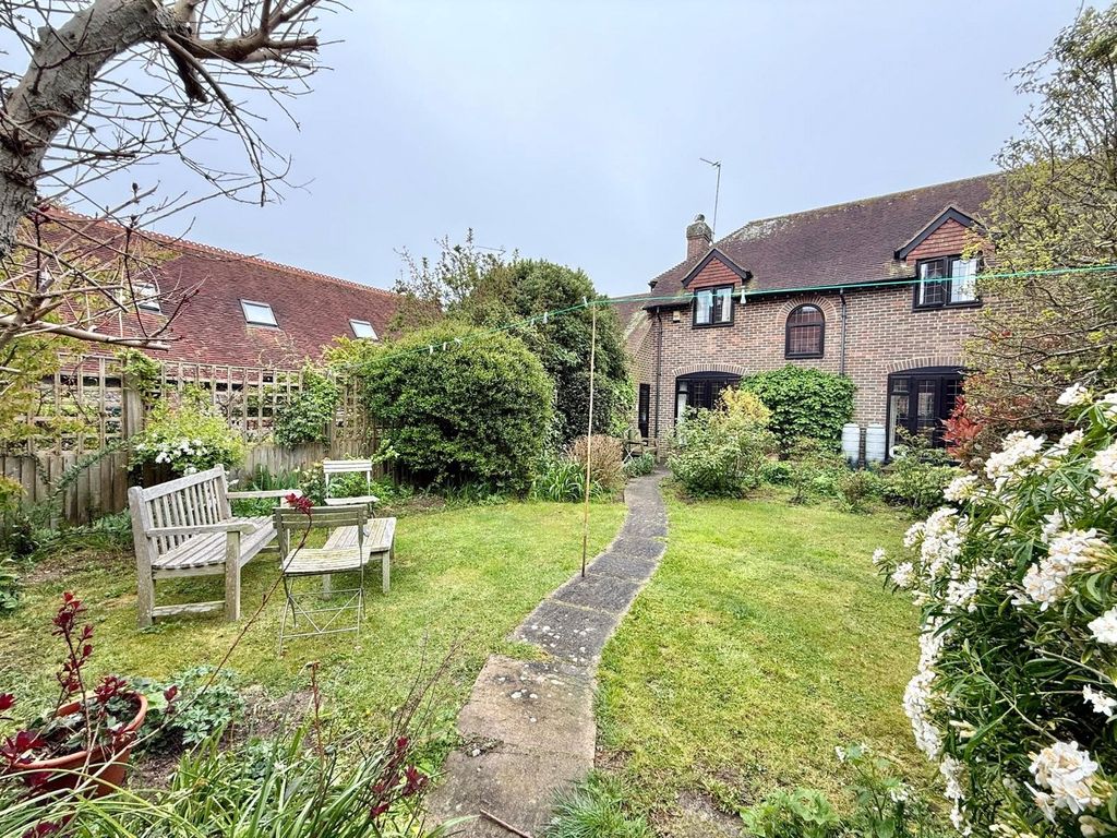 Property photo 3 of 19 Picture No. 14