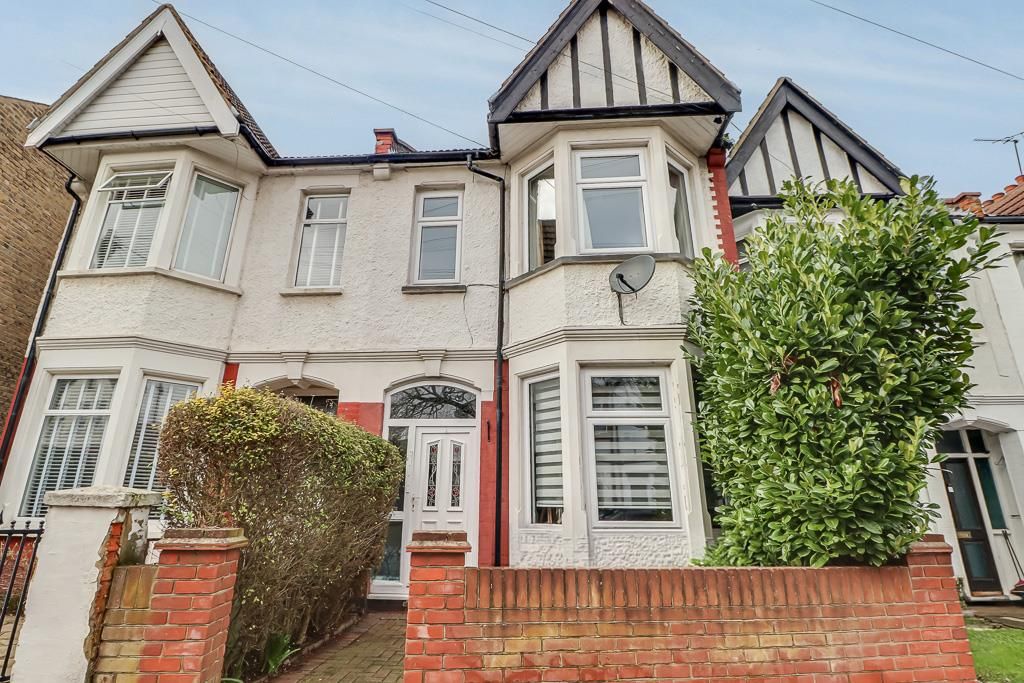 Property photo 1 of 14 Front