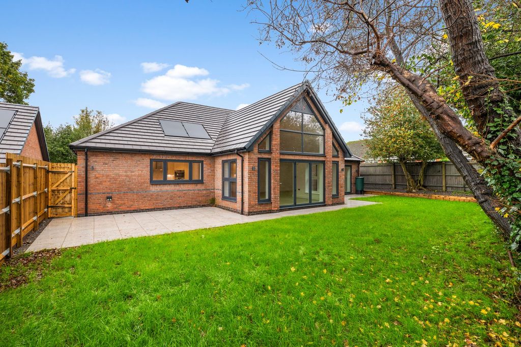 Property photo 3 of 26