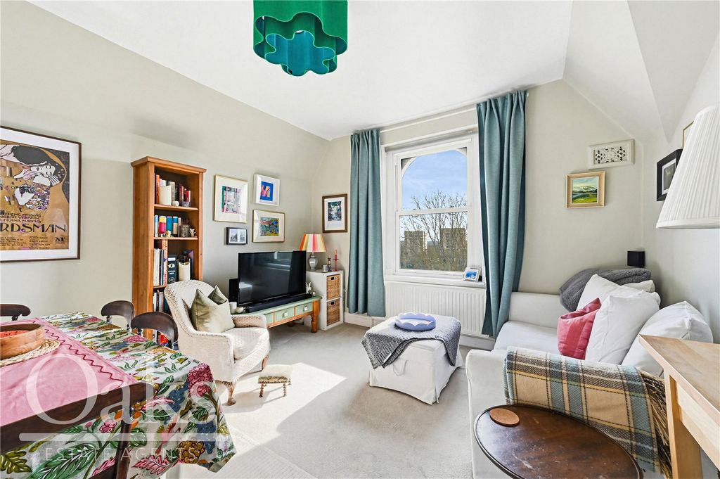 Property photo 2 of 8 Picture No. 02