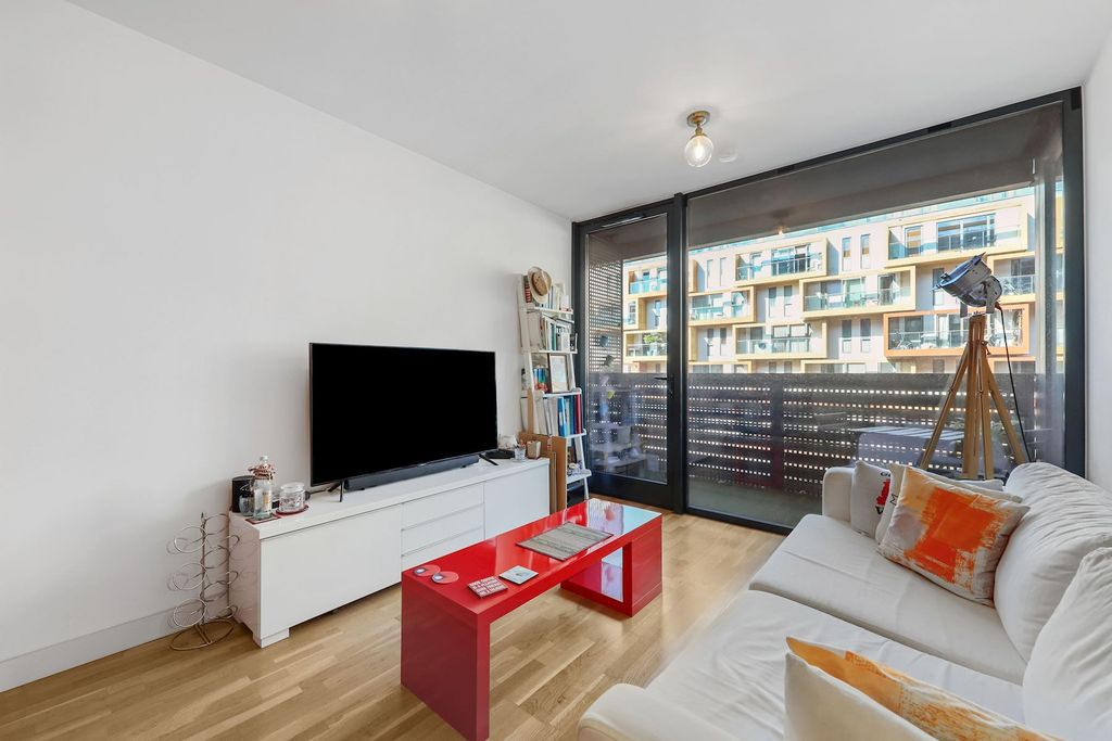 Property photo 1 of 15 01-640Cjhgwl - 311, 22 Amelia Street - 2 (1)-Mediu