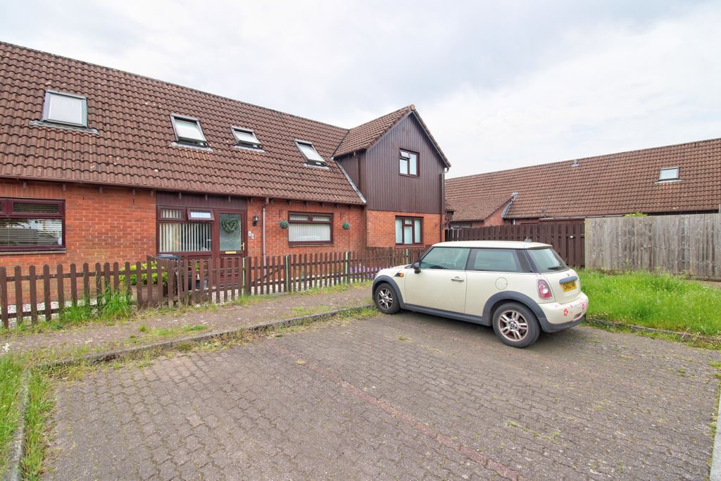 Property photo 1 of 17 Img_3381_2_3_Realistic