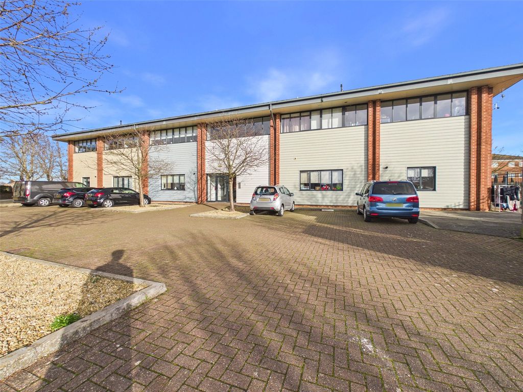 Property photo 1 of 8 Picture No. 09