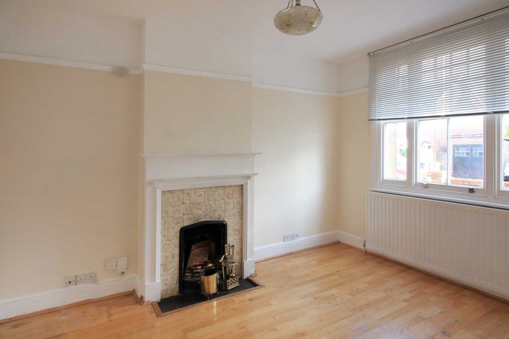 Property photo 2 of 12