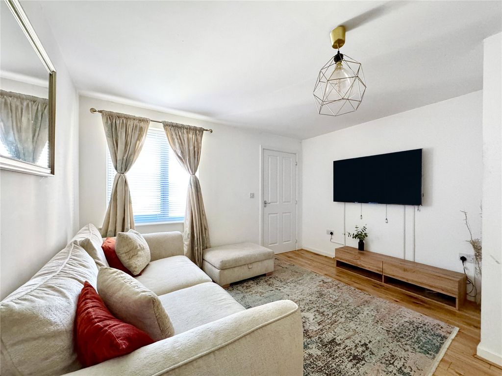 Property photo 3 of 13 Robinson Jackson