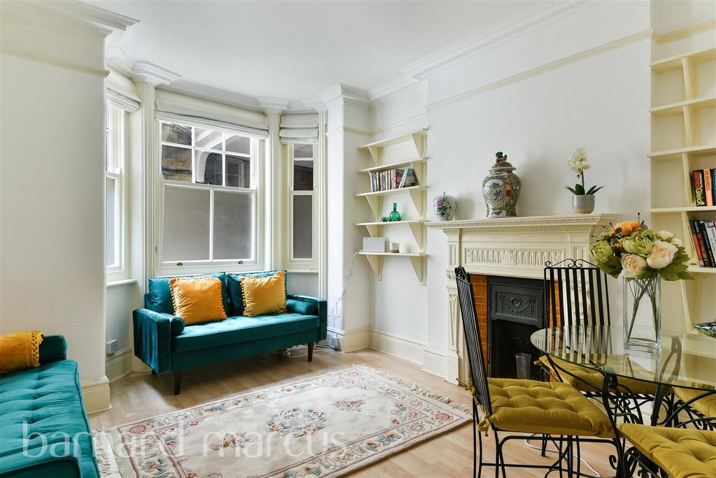Property photo 2 of 8
