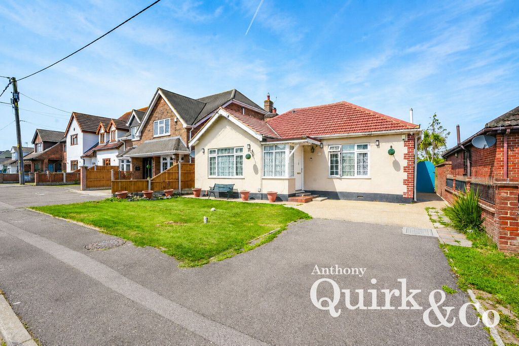 Property photo 1 of 22
