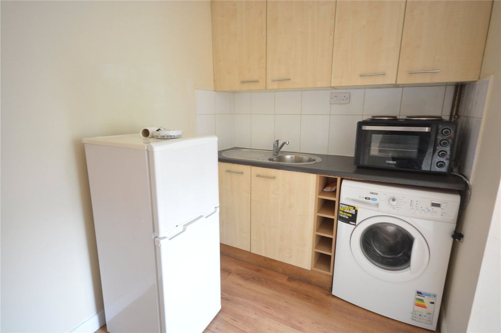 Property photo 2 of 3 Picture No. 06