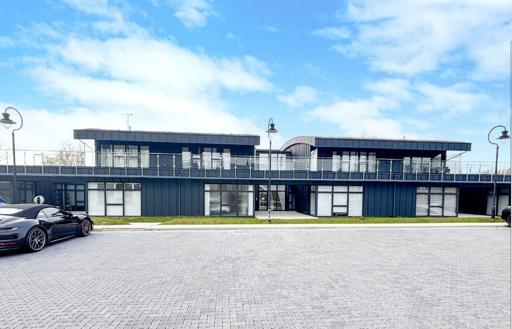 Property photo 1 of 41 Front