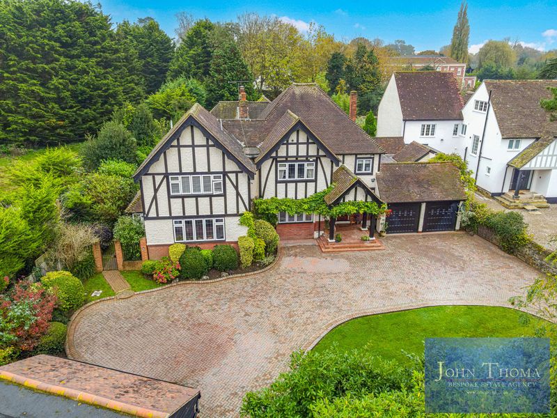 Property photo 1 of 31 Photo 24