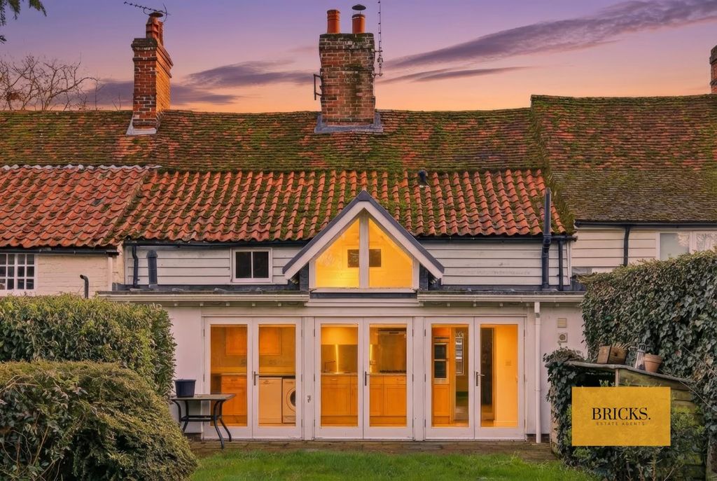 Property photo 1 of 27