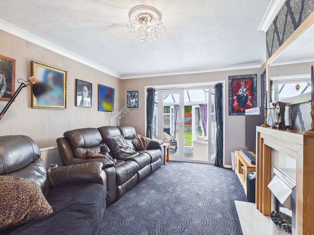 Property photo 2 of 24