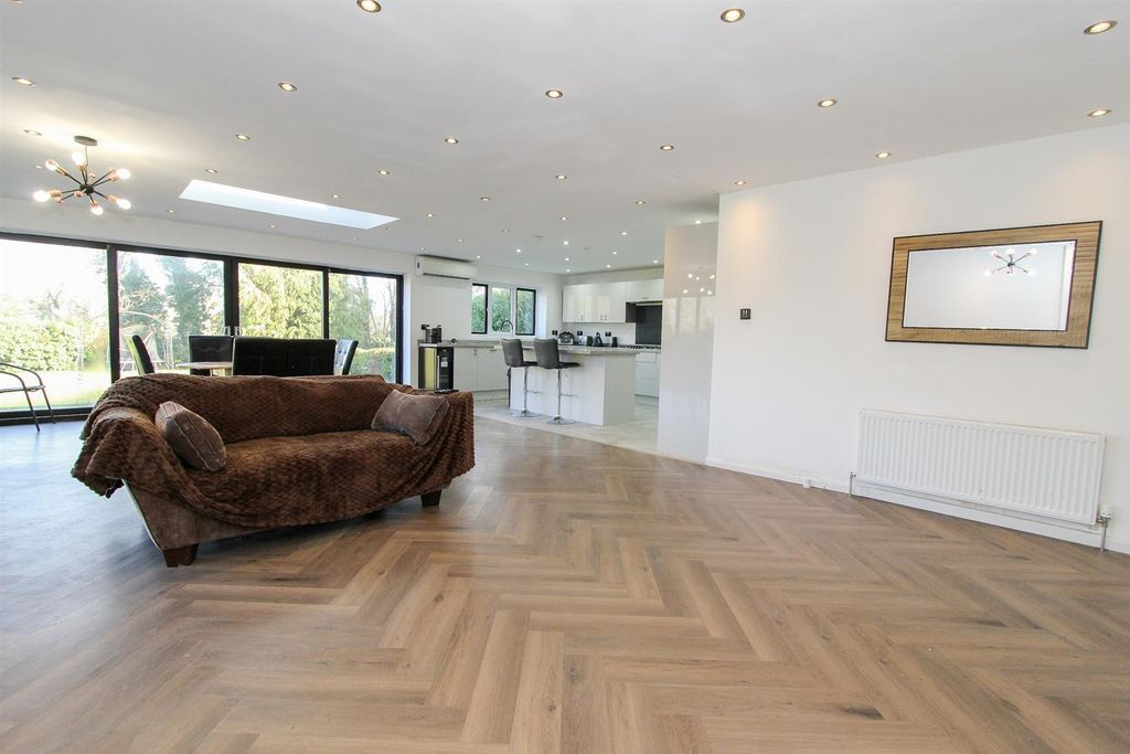 Property photo 3 of 25 Img_9706.Jpg