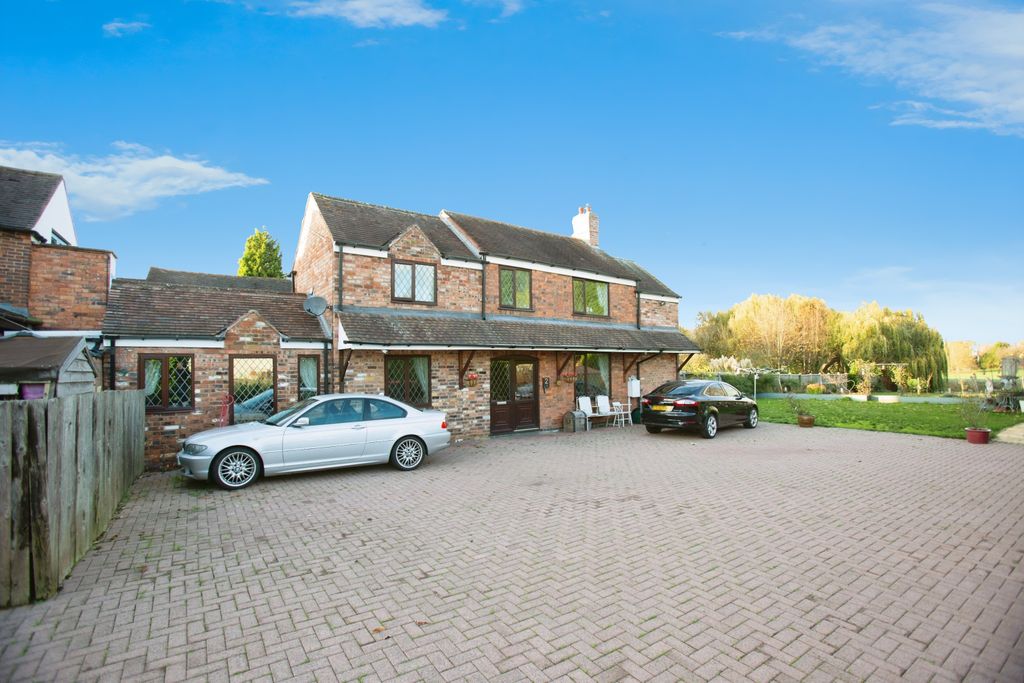 Property photo 2 of 21 Da60980d-Mw-9310