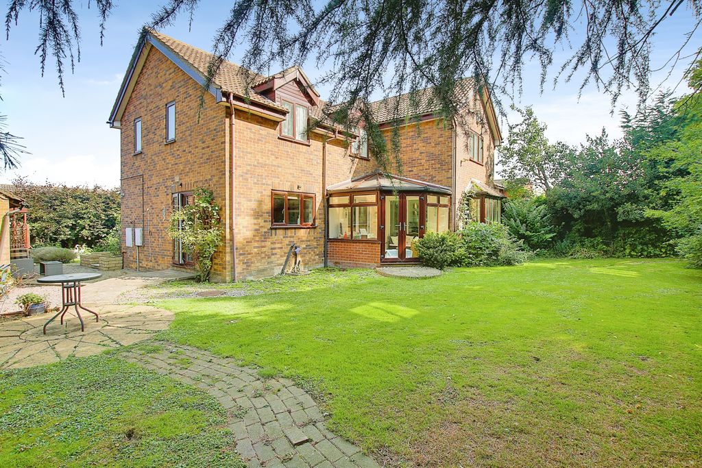 Property photo 1 of 38