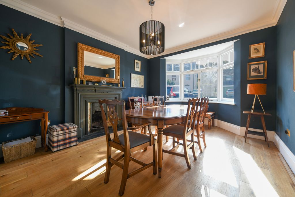 Property photo 3 of 26