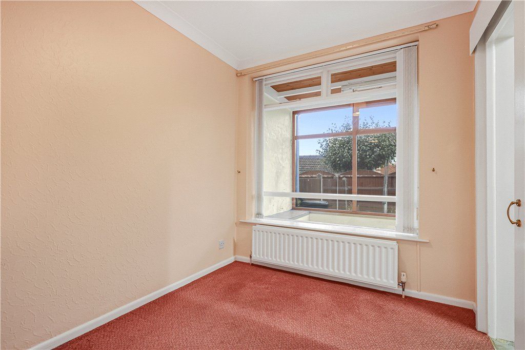 Property photo 3 of 16 Dining Room