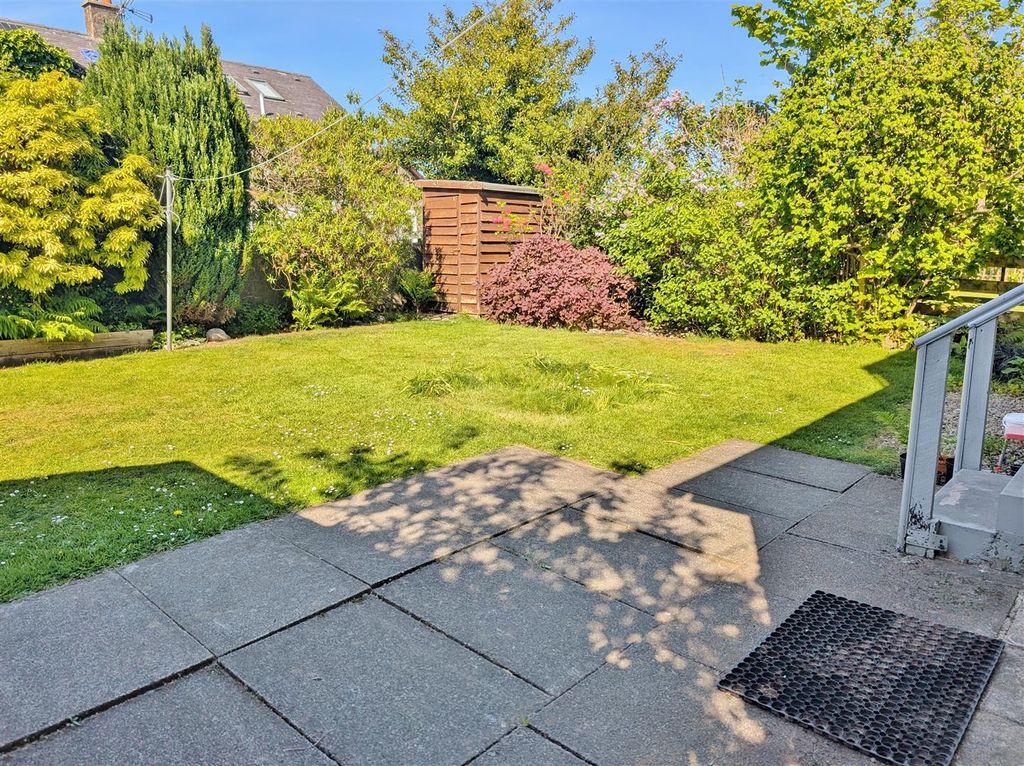 Property photo 3 of 40 Rear Garden With Small Shed