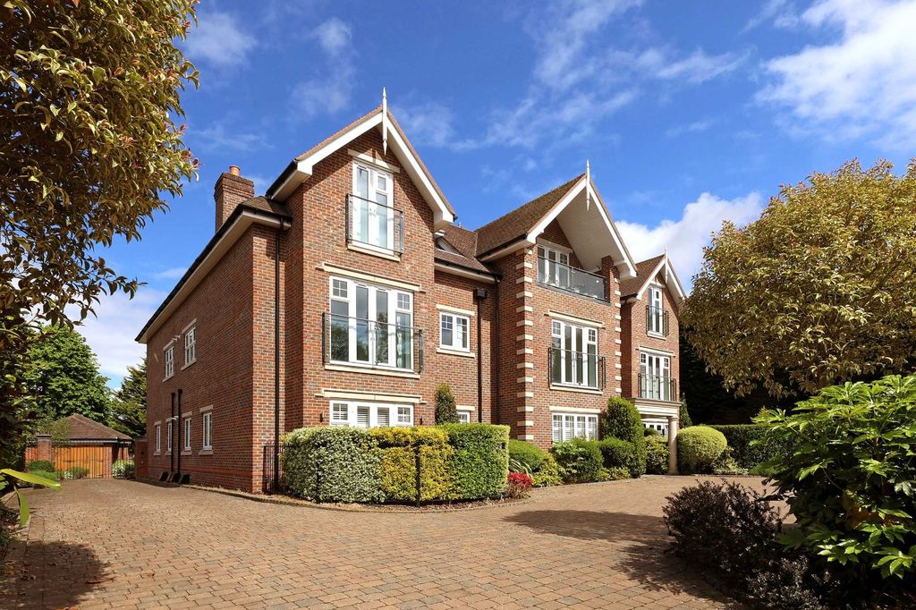 Property photo 1 of 14 Picture No. 03