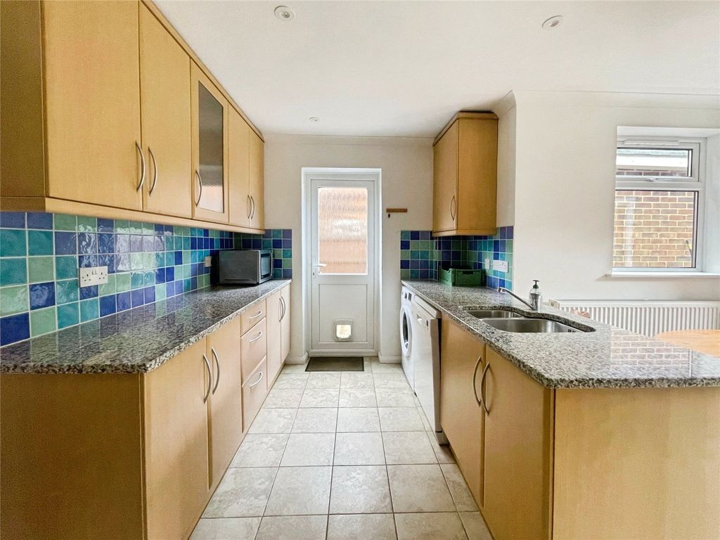 Property photo 3 of 24 Kitchen