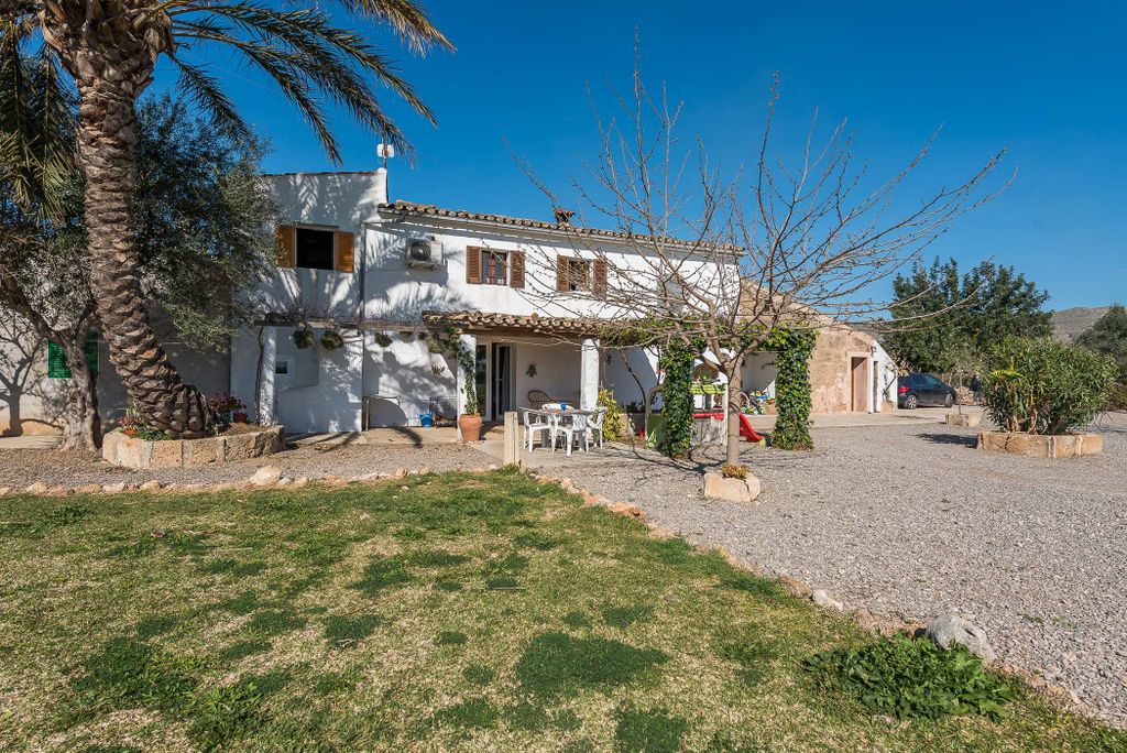Property photo 1 of 12 Country Property_Pollensa_69182_Web-01.Jpg