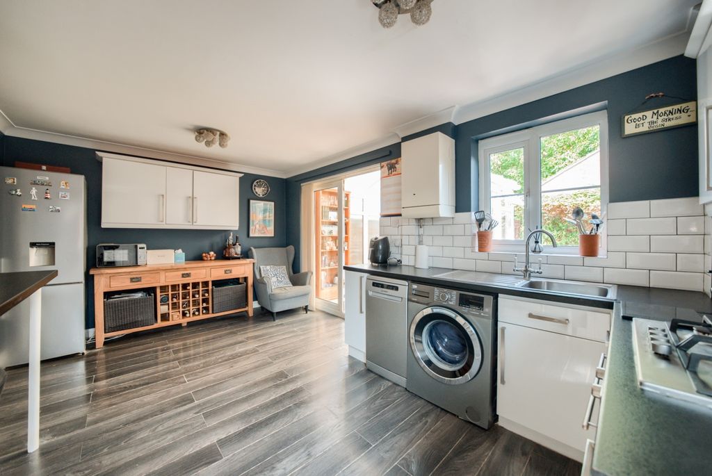 Property photo 2 of 12 Xt5A5768-Hdr(3)