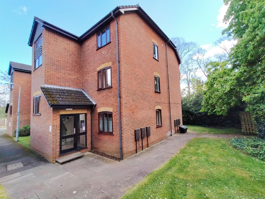 Property photo 2 of 12 Image